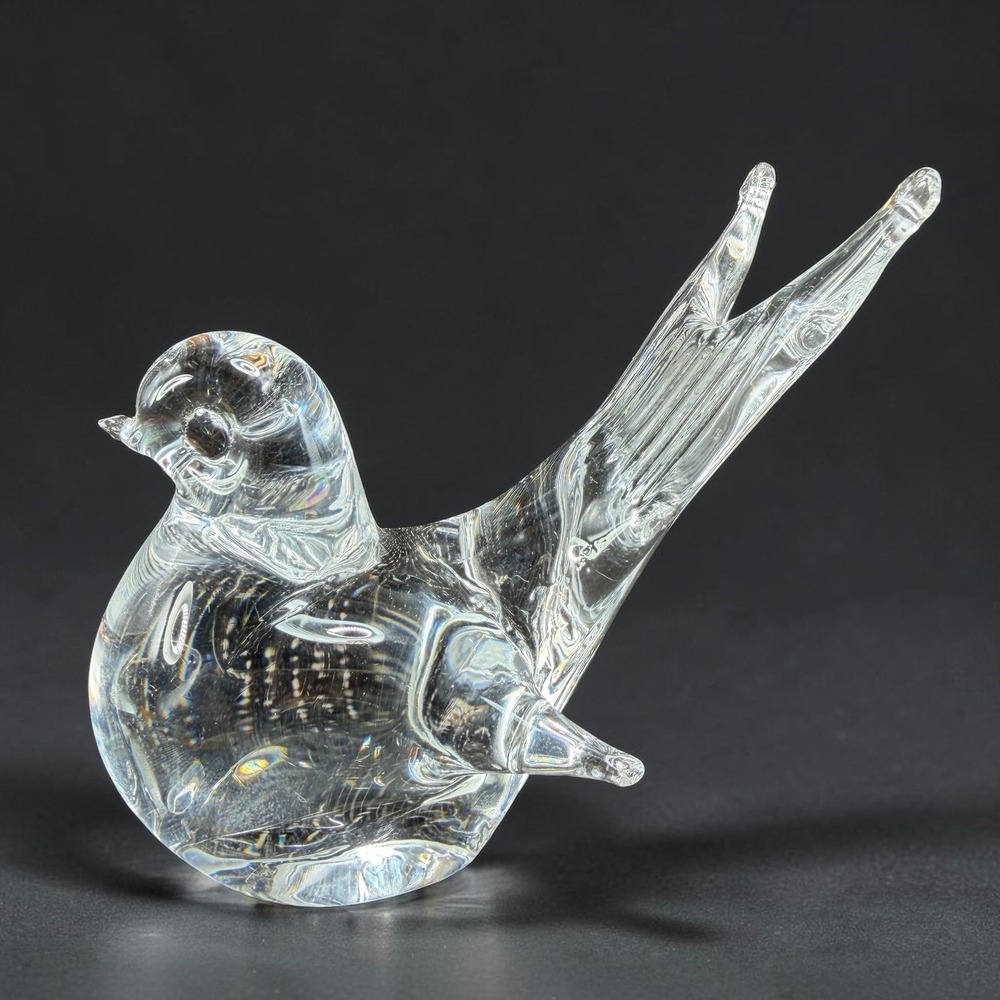 Italian Clear Glass Bird Figurine Hand Blown Art Glass Sculpture 4 inch Italy